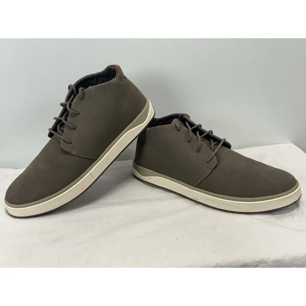 OluKai Papaku 'Ili Men's Waterproof Boots Tan 13 Dark Gray Leather Lace Up Chukk